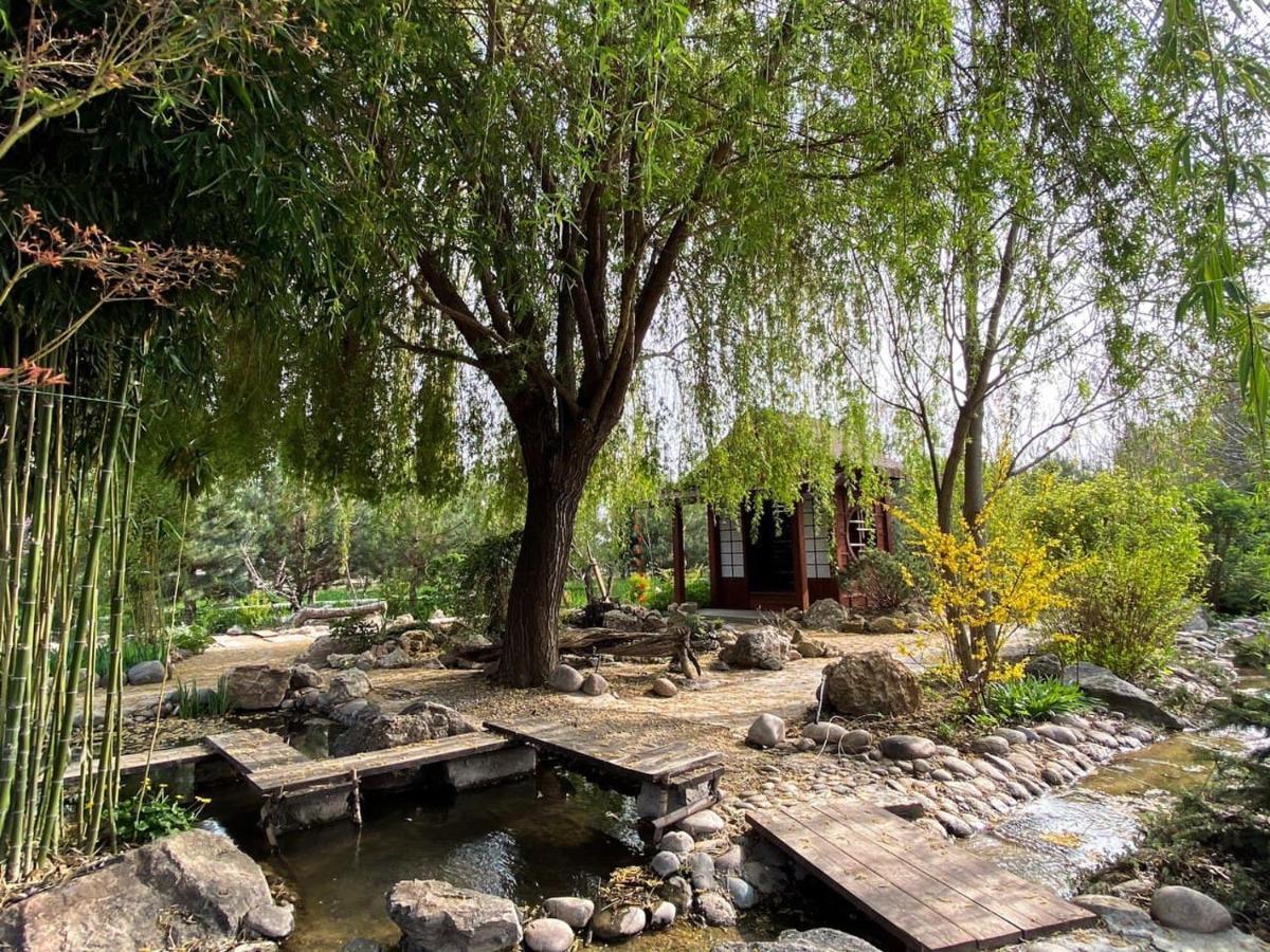 Uzumfermer Hotel & Winery Tashkent Exterior foto
